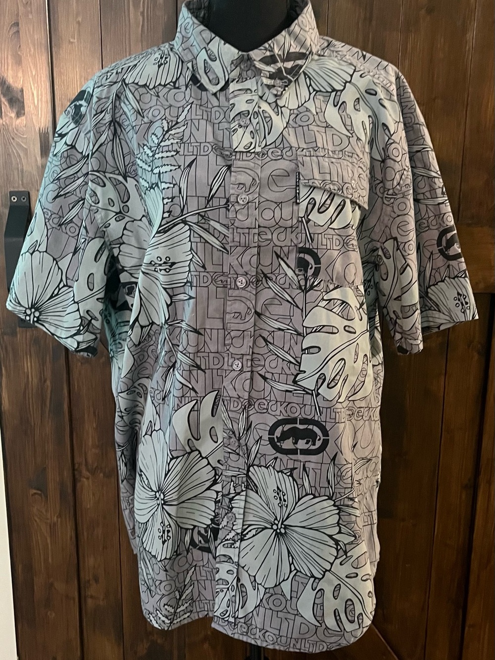 ECKO UNLTD Rhino Logo Graphic Hawaiian Aloha Collared Short Sleeve Shirt Men XL